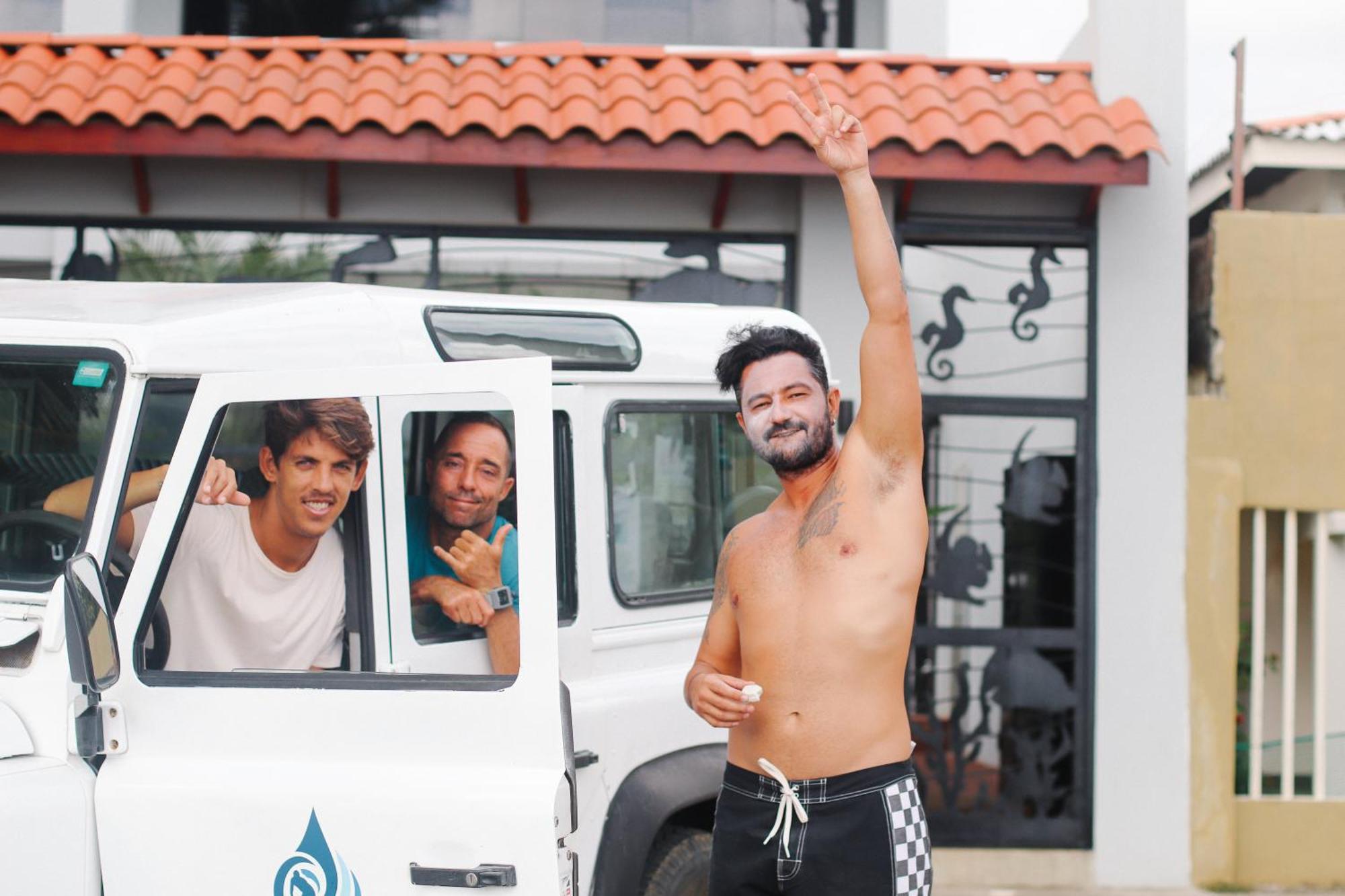 Surf Synergy All-Inclusive Surf Retreat ฆาโก ภายนอก รูปภาพ